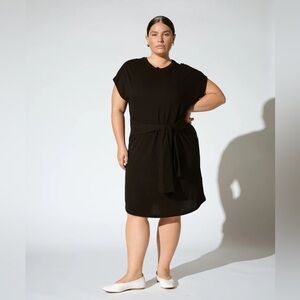 Universal Standard Black Dolman Sleeve Tie Dress. Size L.